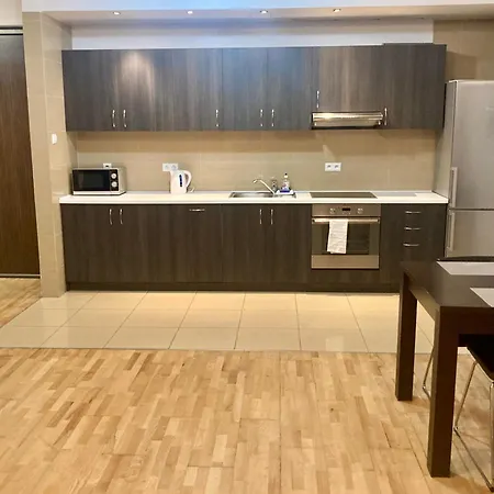 Platinum Towers With Parking Апартаменты