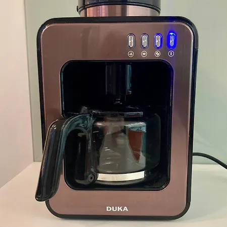 Platinum Towers With Parking *