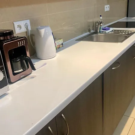 Platinum Towers With Parking *